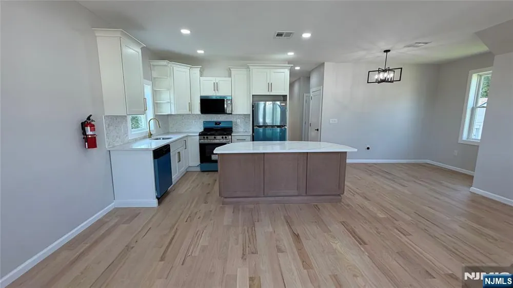 51 John Ryle Avenue B Haledon, NJ 07508