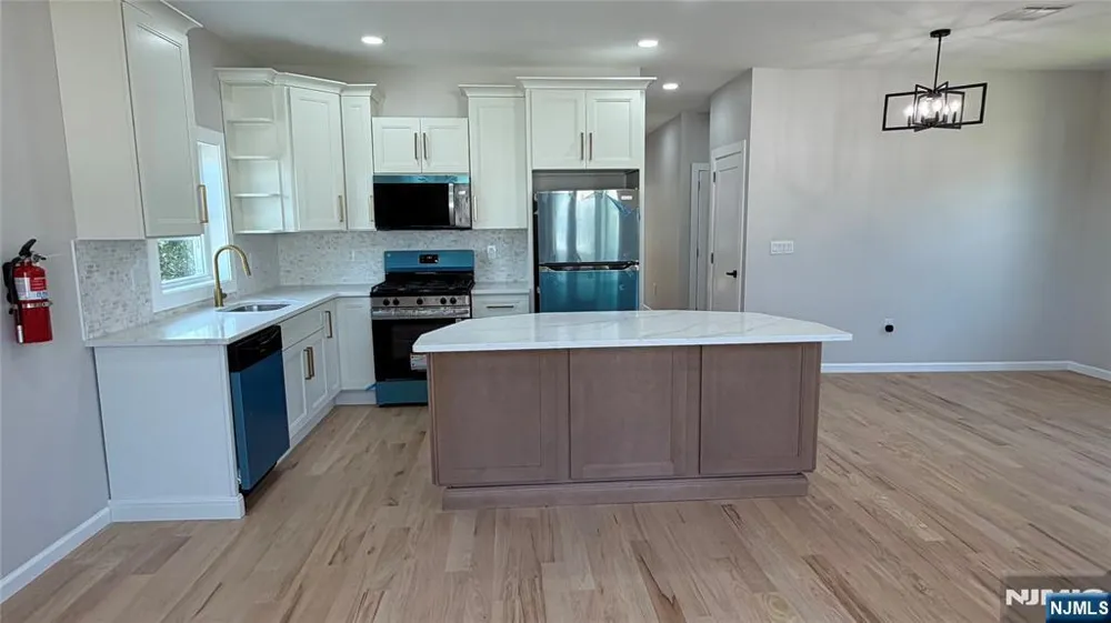 51 John Ryle Avenue B Haledon, NJ 07508