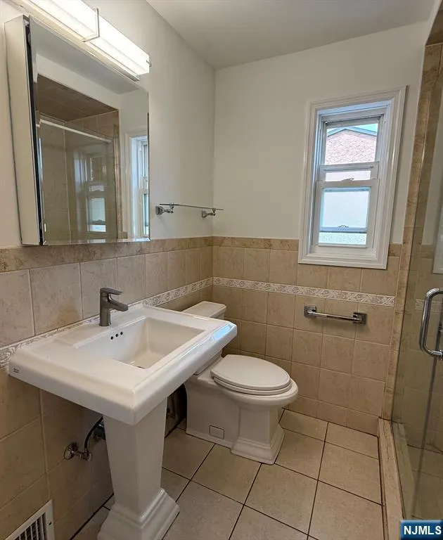 169 Fulton Avenue Fairview, NJ 07022