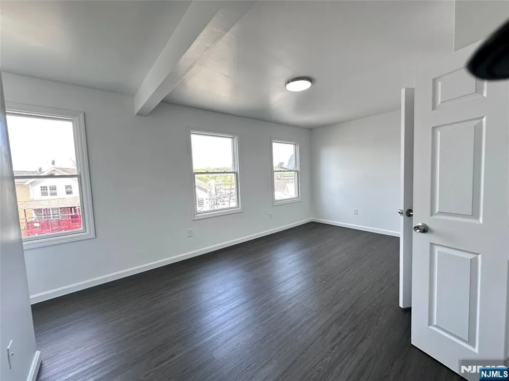 23 Highland Street 3 Paterson, NJ 07524