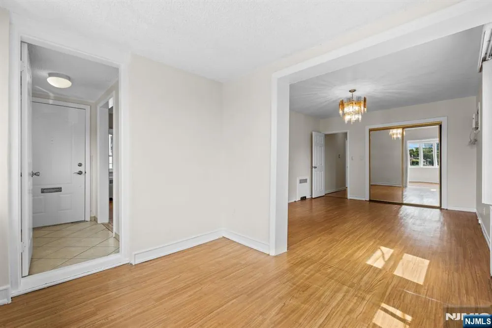 56 Cecelia Avenue Cliffside Park, NJ 07010