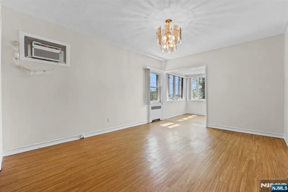 56 Cecelia Avenue Cliffside Park, NJ 07010