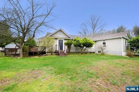 13 Orangeburgh Road