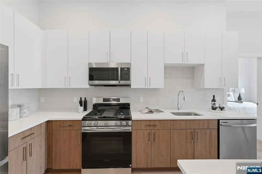 263 Hackensack Street 222 East Rutherford, NJ 07073