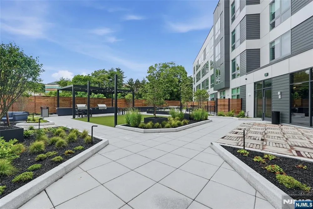 263 Hackensack Street 310 East Rutherford, NJ 07073