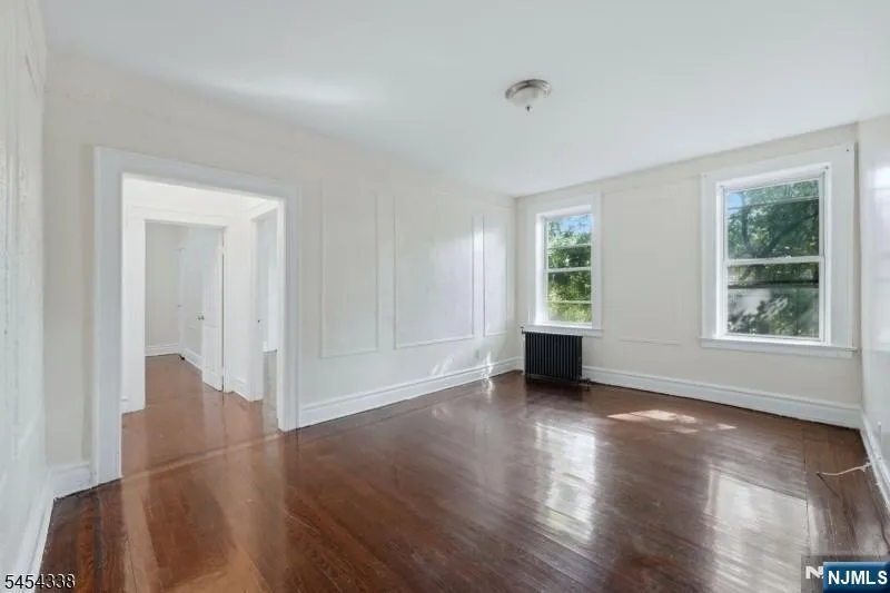 148 Chancellor Avenue B2 Newark, NJ 07112