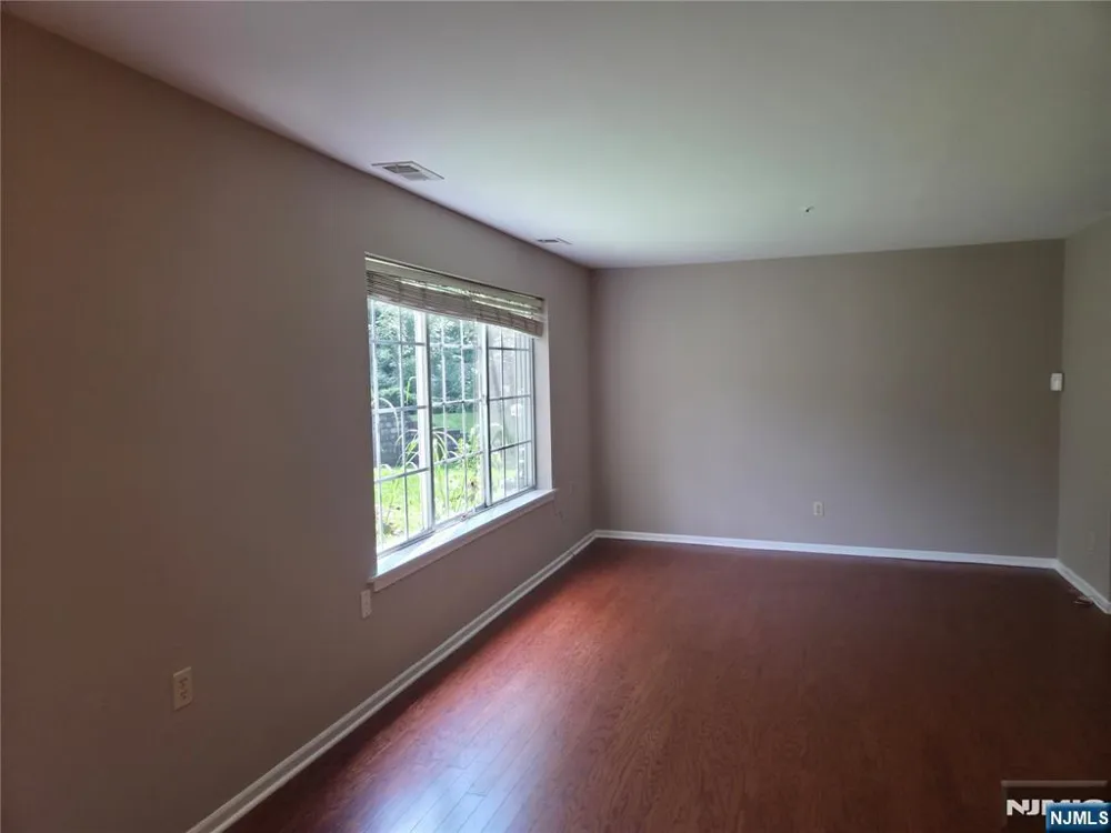 67 Village Drive 67 Morris Township, NJ 07960