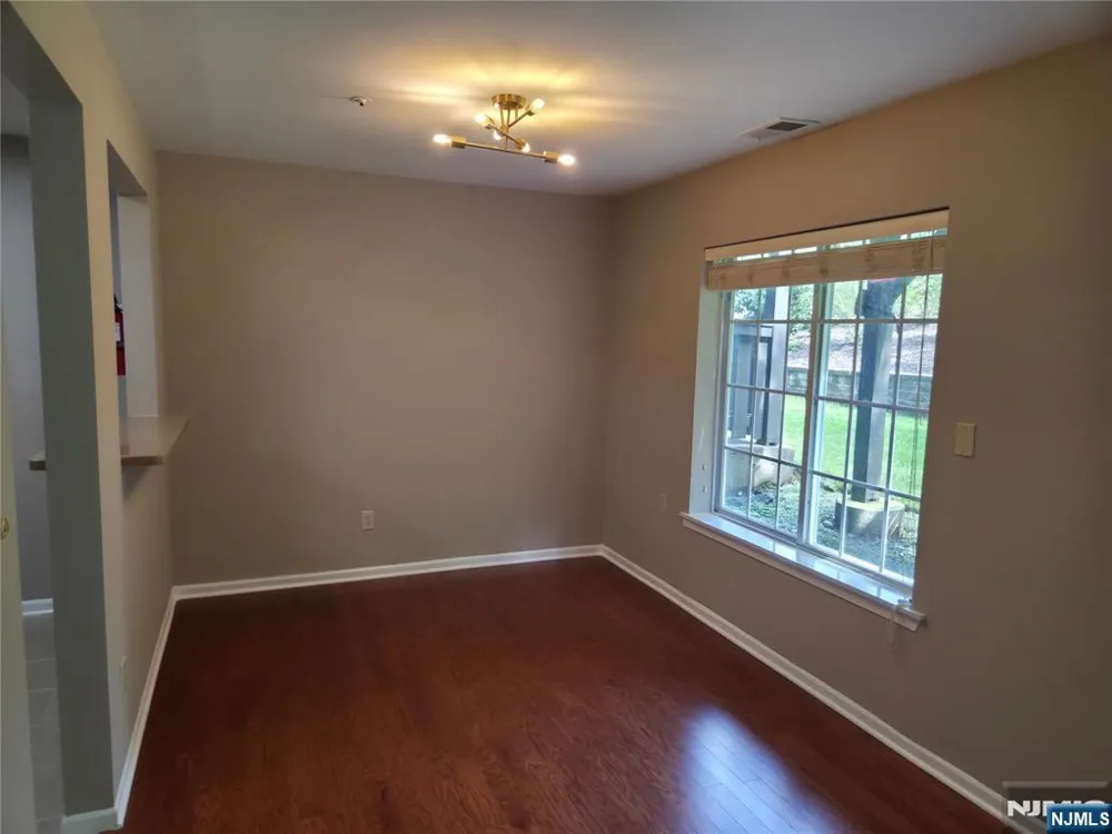 67 Village Drive 67 Morris Township, NJ 07960