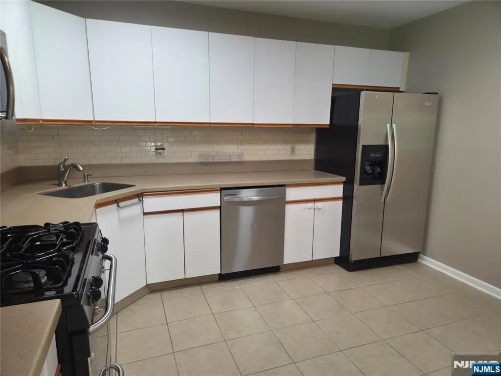 67 Village Drive 67 Morris Township, NJ 07960