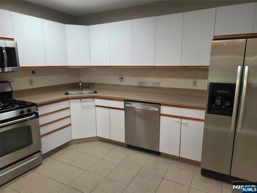 67 Village Drive 67 Morris Township, NJ 07960
