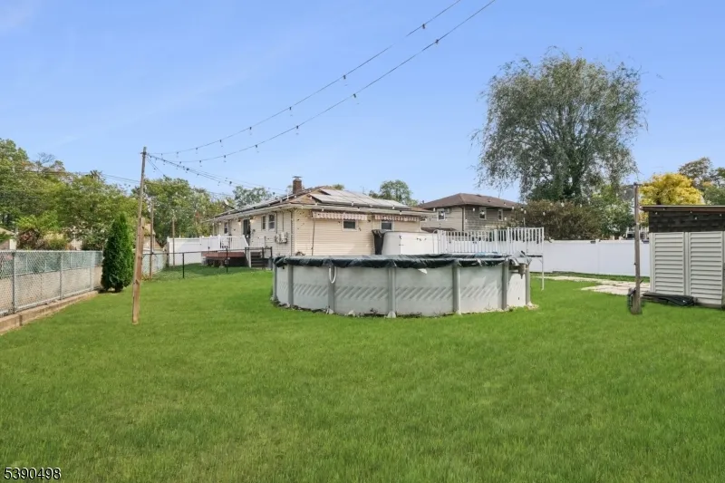 657 Barron Ave Woodbridge, NJ 07095