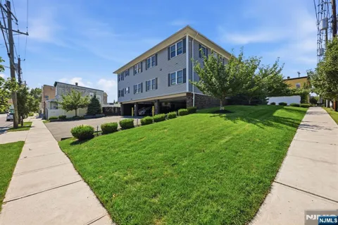 55 Watchung Avenue 4