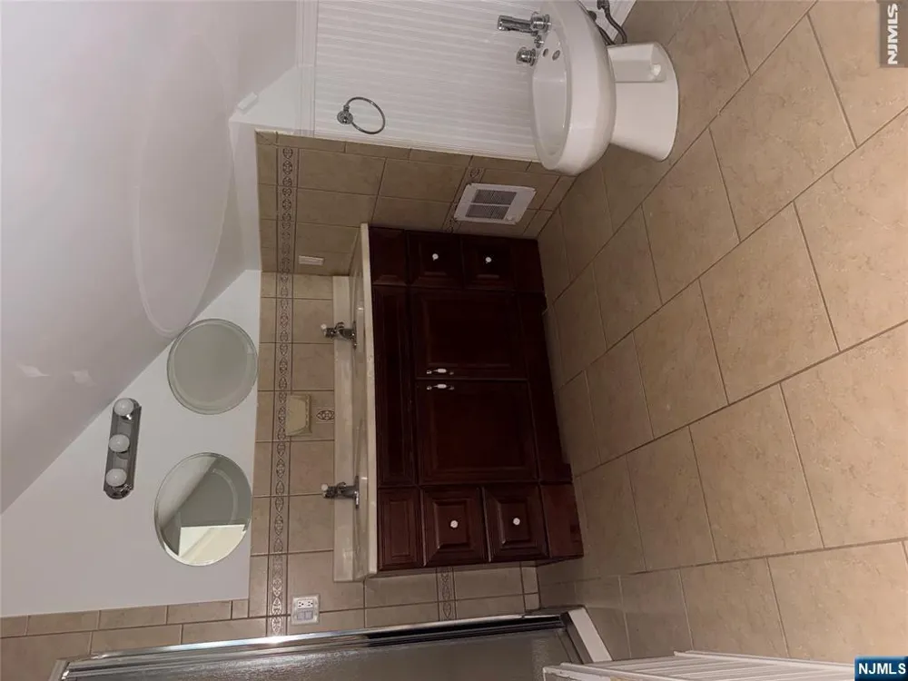 338 Beech Street 2 Kearny, NJ 07032