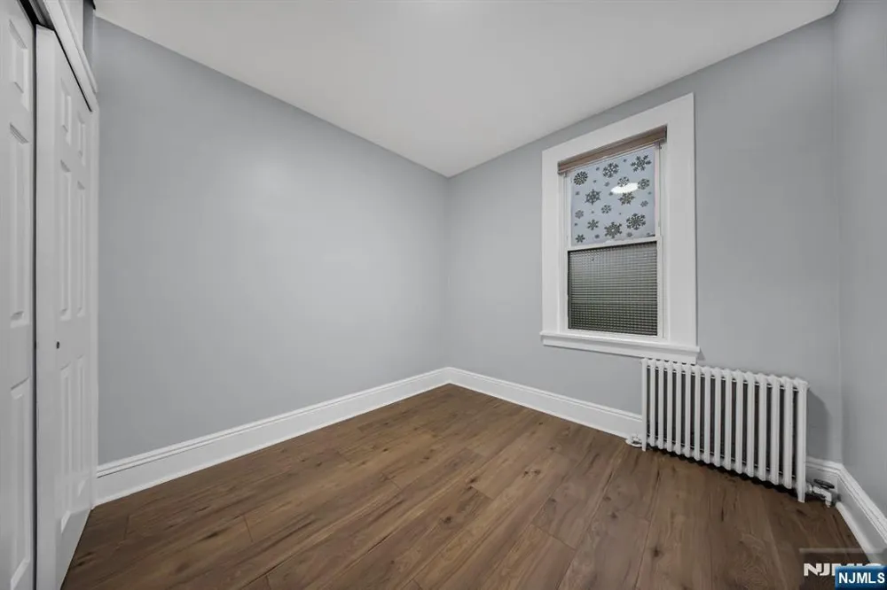 15 Tuttle Street 1 Wallington, NJ 07057
