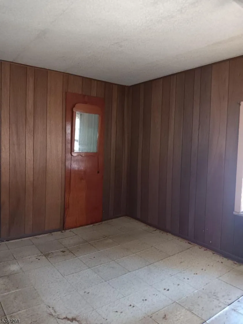 157 Westfield Ave Clark, NJ 07066