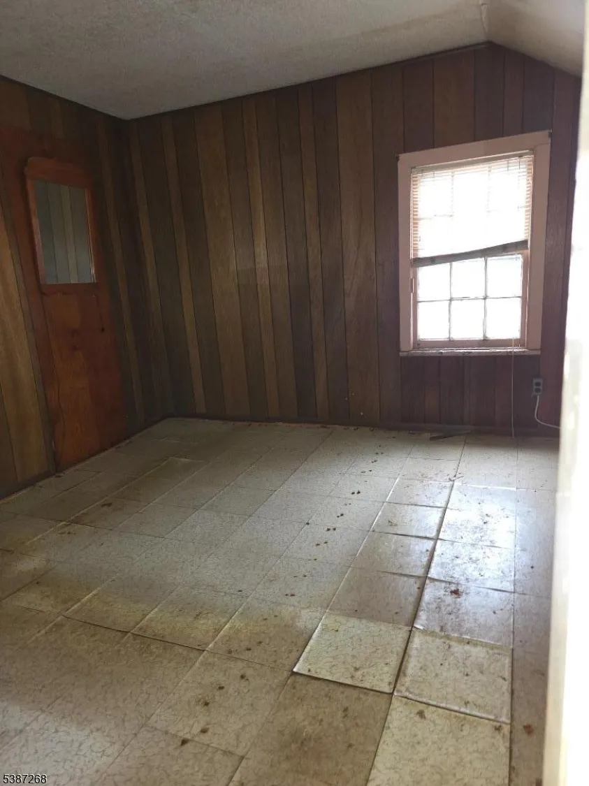 157 Westfield Ave Clark, NJ 07066