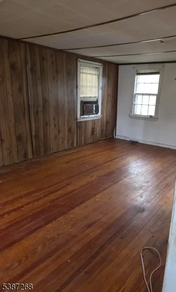 157 Westfield Ave Clark, NJ 07066