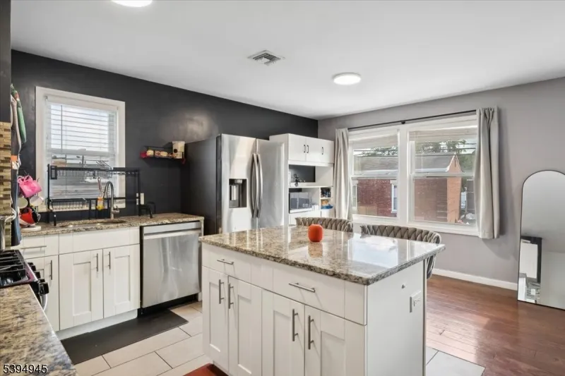 221 E 15TH ST #C Unit C Paterson City, NJ 07524