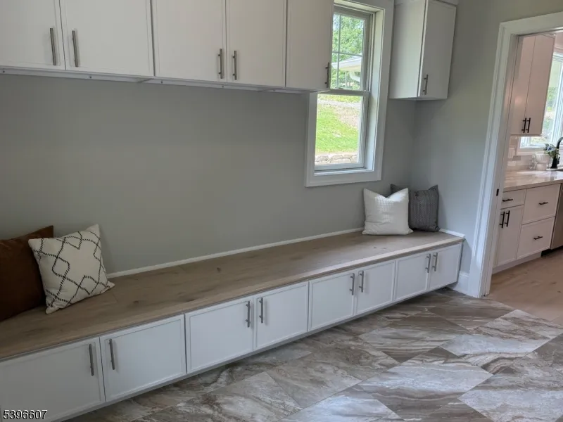 3 Bristol Ridge Rd Boonton, NJ 07005