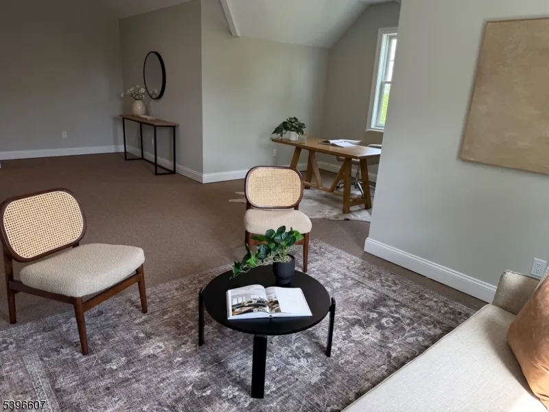 3 Bristol Ridge Rd Boonton, NJ 07005