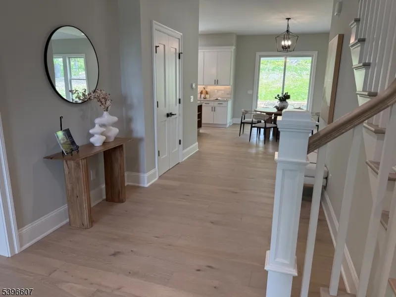 3 Bristol Ridge Rd Boonton, NJ 07005