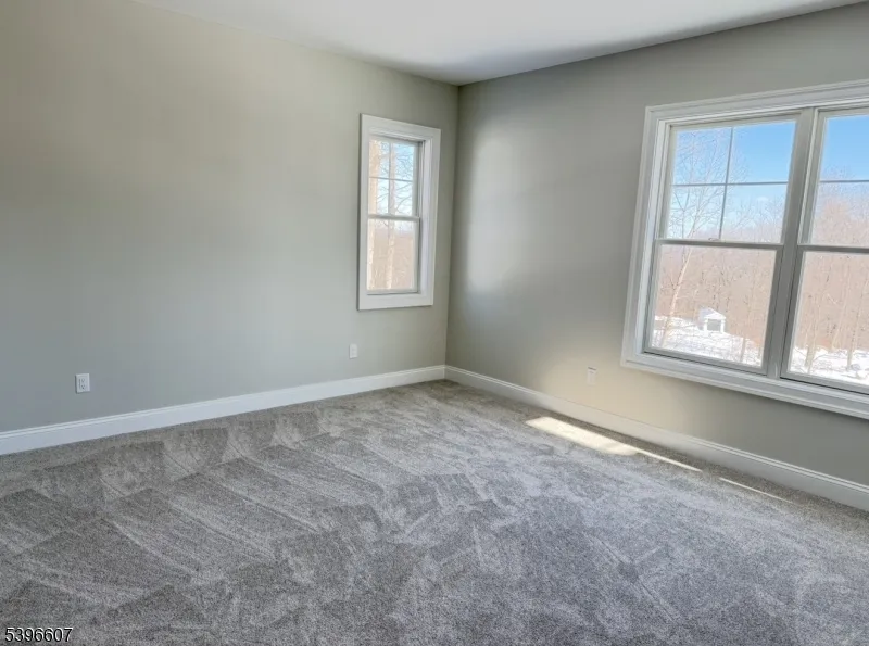 3 Bristol Ridge Rd Boonton, NJ 07005