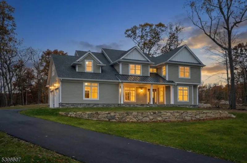3 Bristol Ridge Rd Boonton, NJ 07005