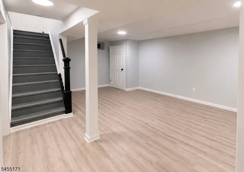 538 Cicilia Pl Scotch Plains, NJ 07076