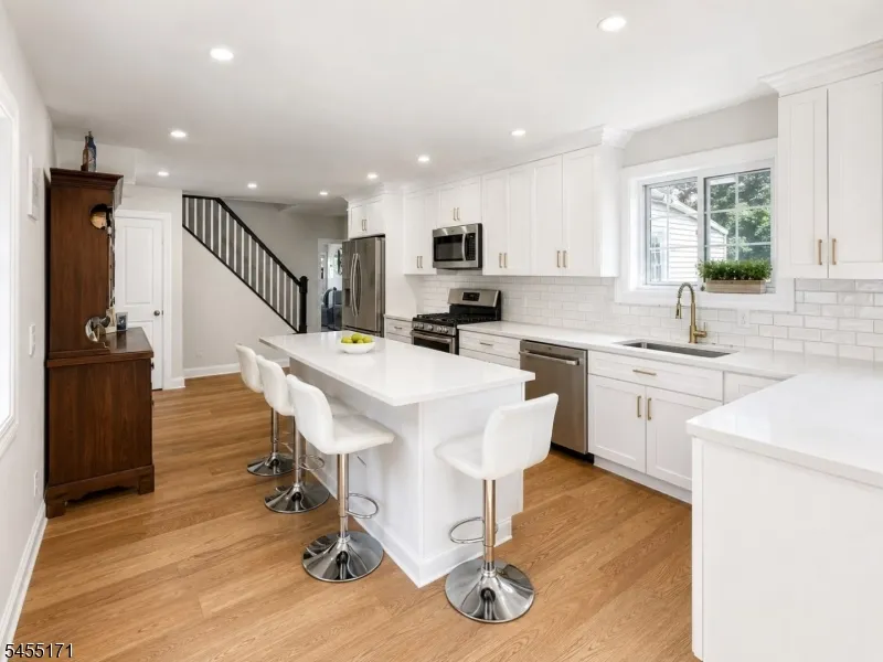 538 Cicilia Pl Scotch Plains, NJ 07076