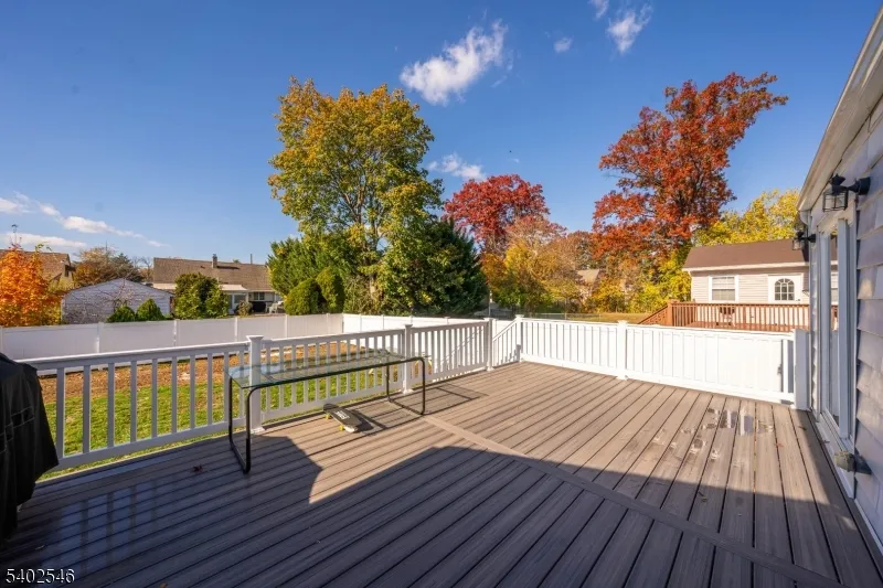124 Hazley Ave Rochelle Park, NJ 07662