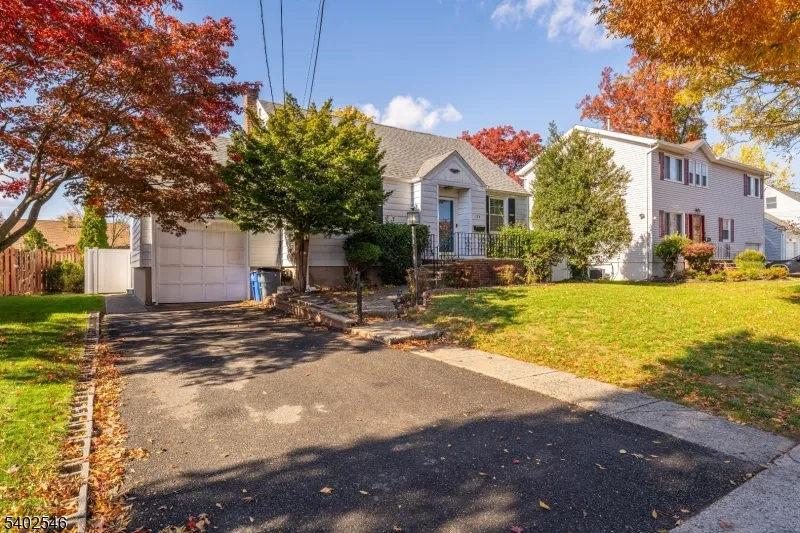 124 Hazley Ave Rochelle Park, NJ 07662