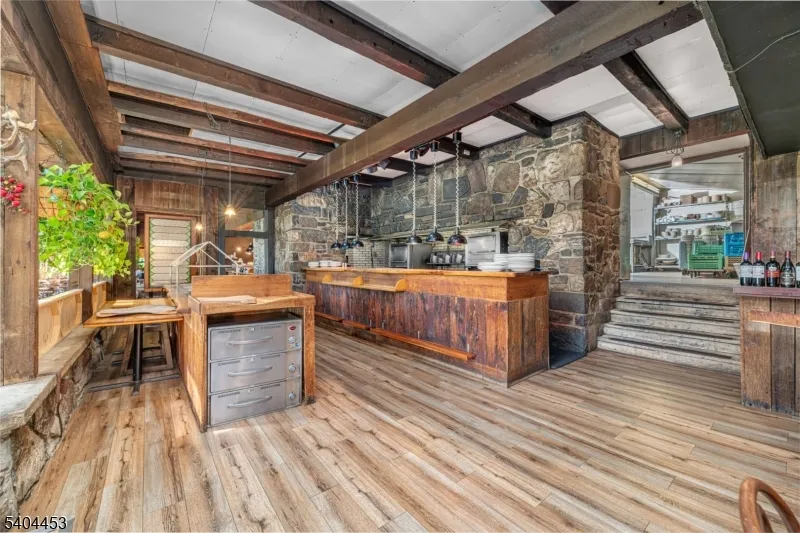 0 Rr 615 Walpack, NJ 07851