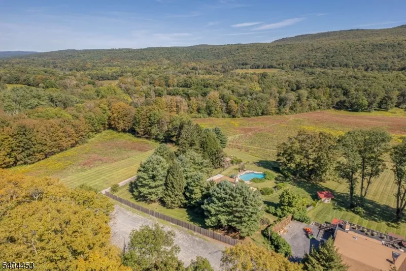0 Rr 615 Walpack, NJ 07851