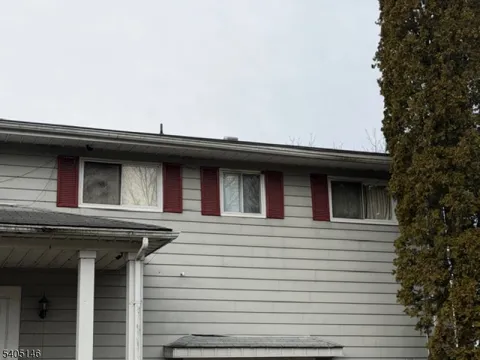 312 D Lake Shore South O4