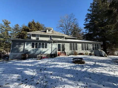 236 Sparta Ave