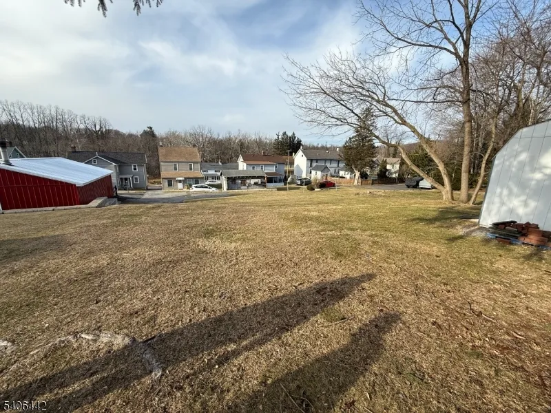 36 Willow Ave Bloomsbury, NJ 08804