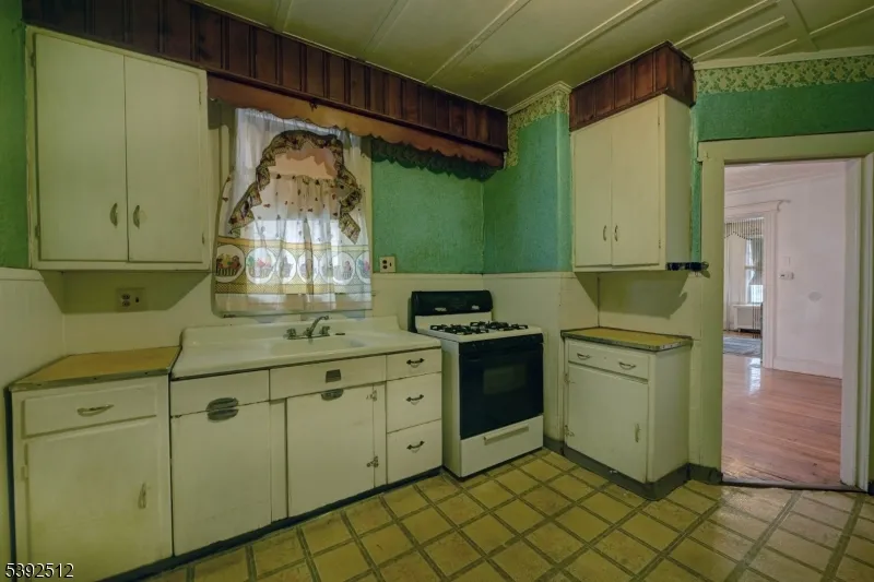 459 E 23rd St Paterson City, NJ 07514
