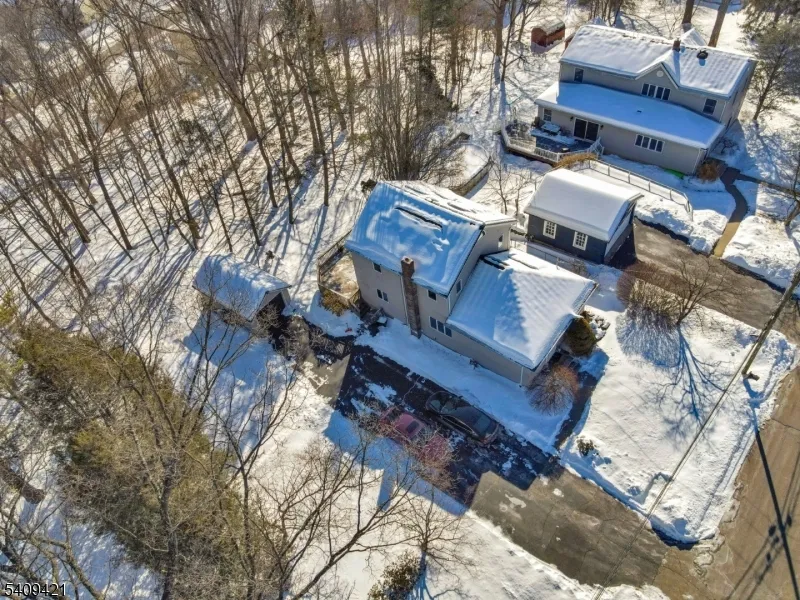 20 Center St Butler, NJ 07405