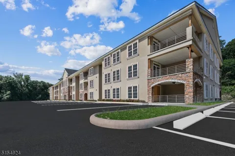 301 Fischer Ct #301 Unit 301