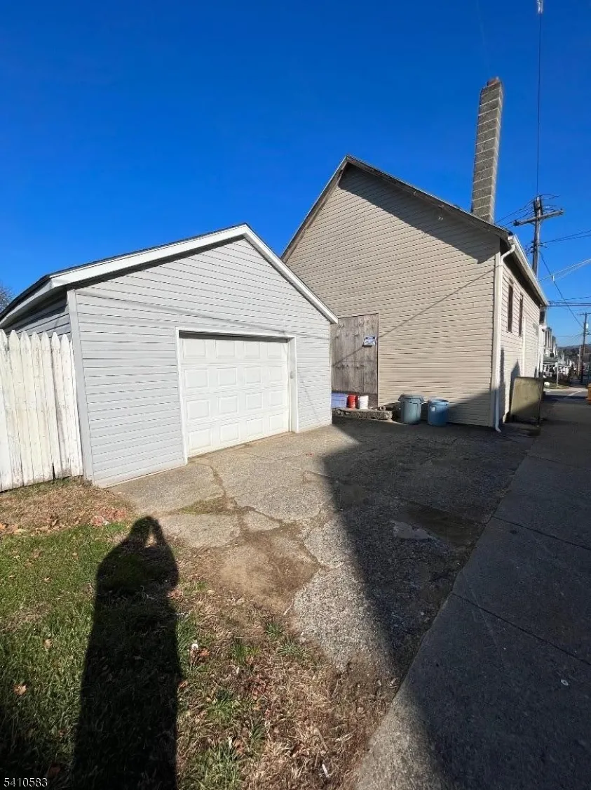 64 Filmore St Phillipsburg Town, NJ 08865