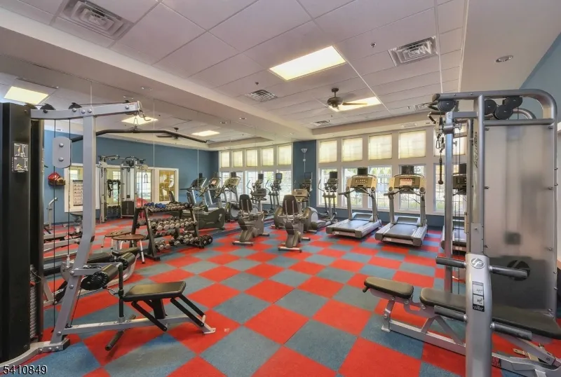 10323 Warrens Way Wanaque, NJ 07465