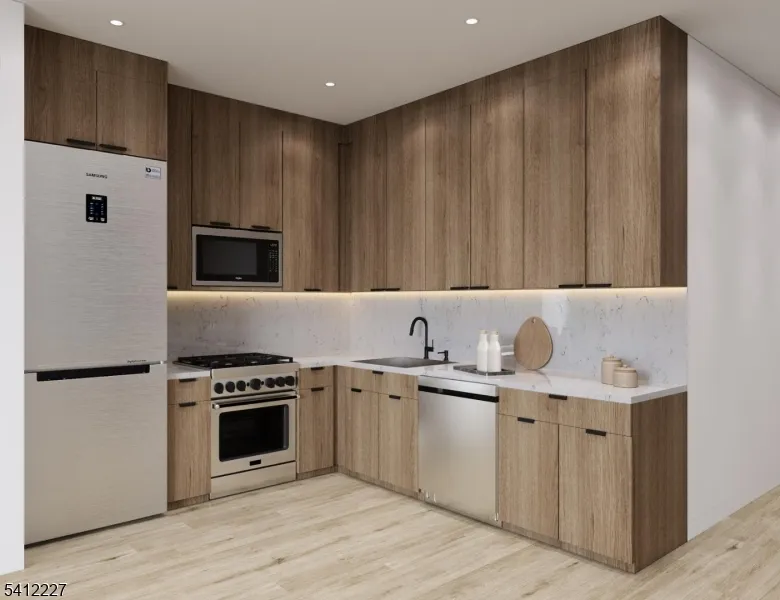 225 Broad St #1-E Unit 1-E Elizabeth City, NJ 07201