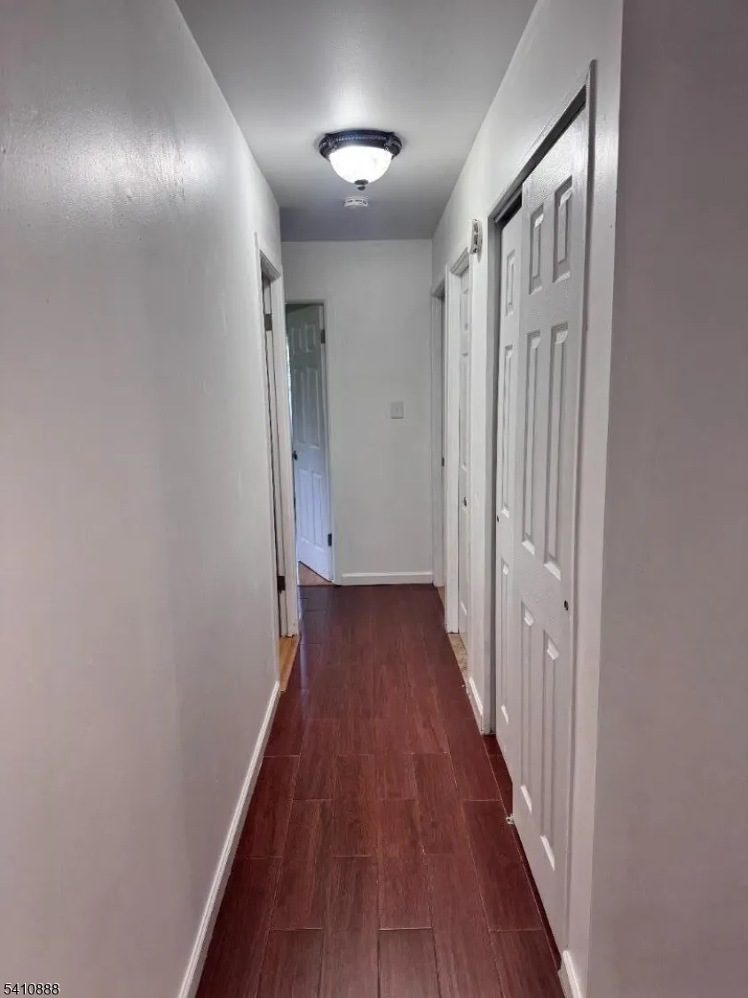 30 General Ln Willingboro, NJ 08046