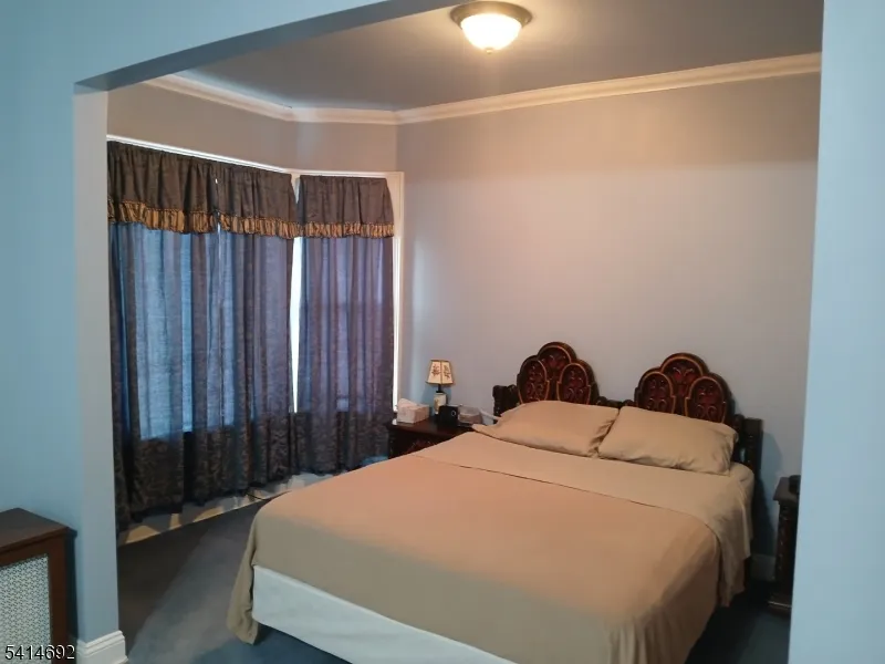 308 17Th Ave Paterson City, NJ 07504