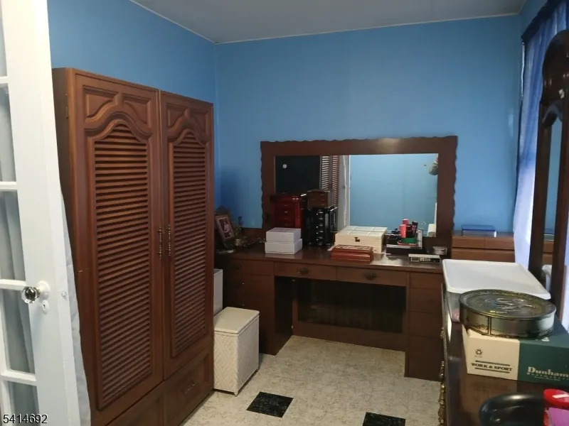 308 17Th Ave Paterson City, NJ 07504