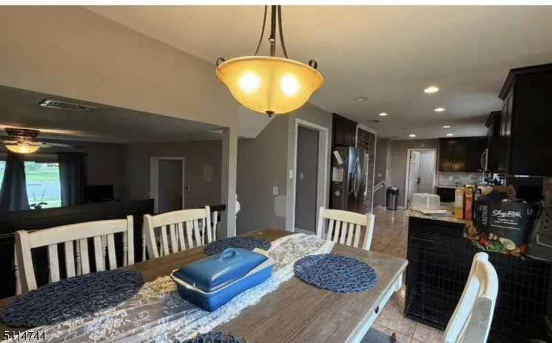 12 Drapkin Ave Linden City, NJ 07036