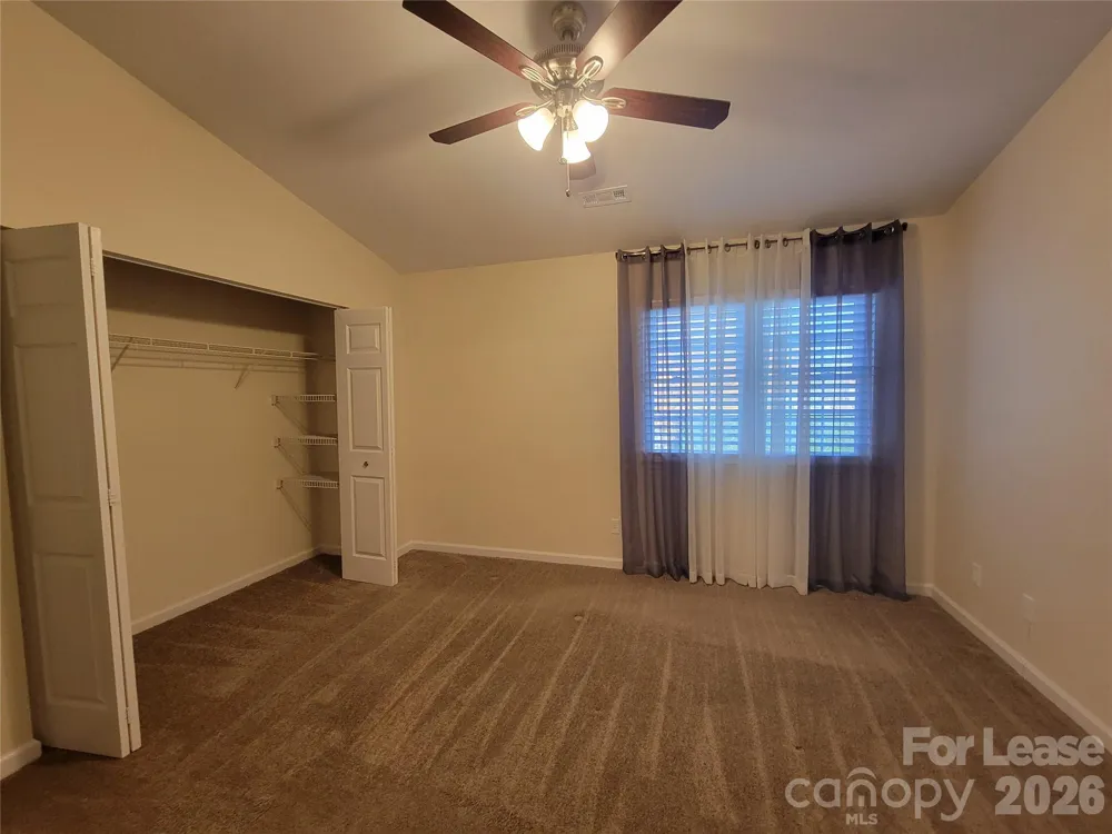 3811 Mosscroft Lane Charlotte, NC 28215