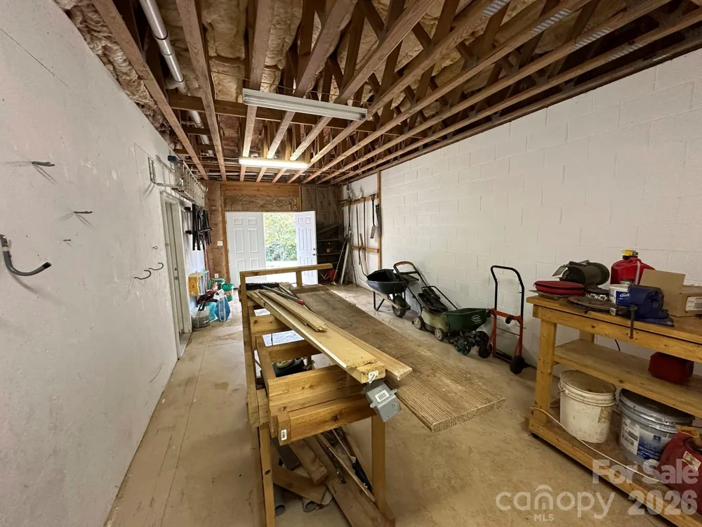 51 Browning Drive Taylorsville, NC 28681