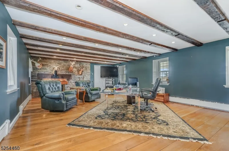 259 COUNTY ROAD 519 Kingwood, NJ 08559