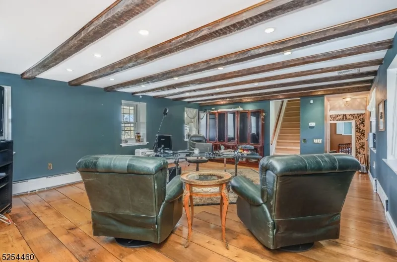 259 COUNTY ROAD 519 Kingwood, NJ 08559